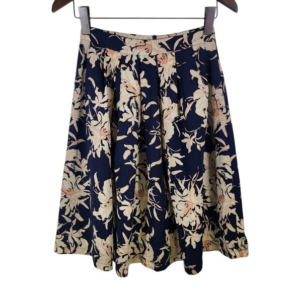 ASTR Skirt A-Line‎ Navy Floral Print Knee Length Women's Size S Blue Cream - Picture 3 of 12